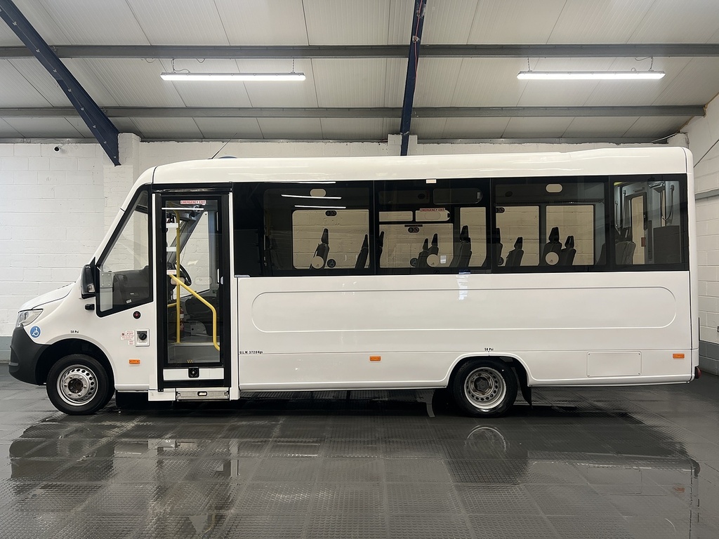 Mercedes-Benz Sprinter Treka 5T 16 Seat Wheelchair Bus White #2