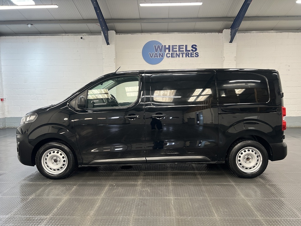 Citroen Dispatch 1.5 Bluehdi 1000 Enterprise Pro M Panel Van 6Dr Di Black #2