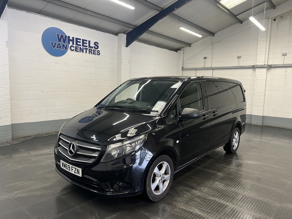 Mercedes-Benz Vito 2.1 114 Cdi Premium Panel Van G-tronic Black