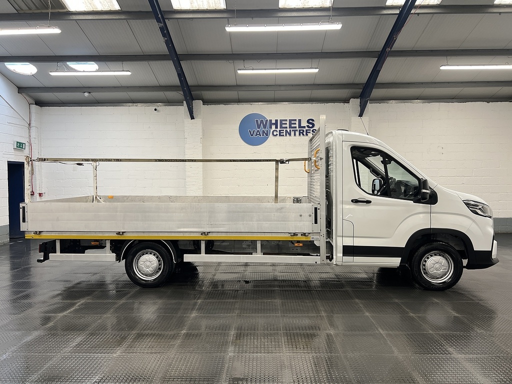Maxus Deliver 9 D20 2.0 Dropside White #2