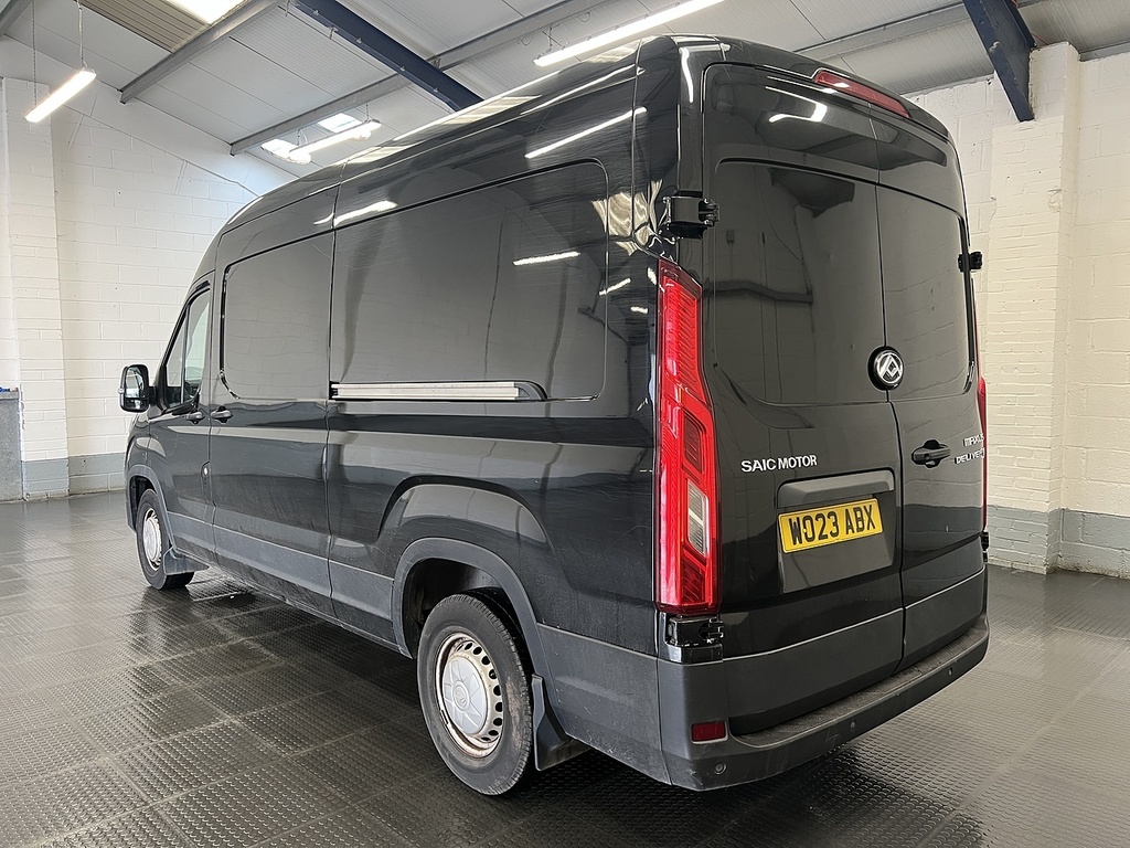 Maxus Deliver 9 2.0 D20 Panel Van Fwd L3 H2 Euro Black #2