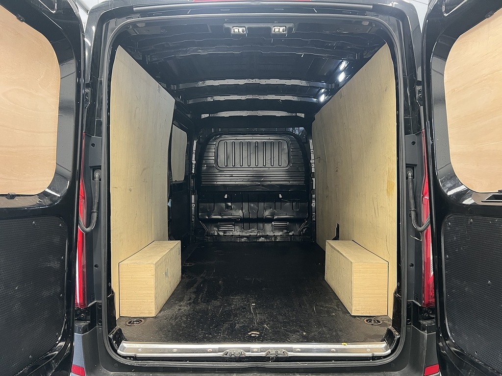 Maxus Deliver 9 2.0 D20 Panel Van Fwd L3 H2 Euro Black #5