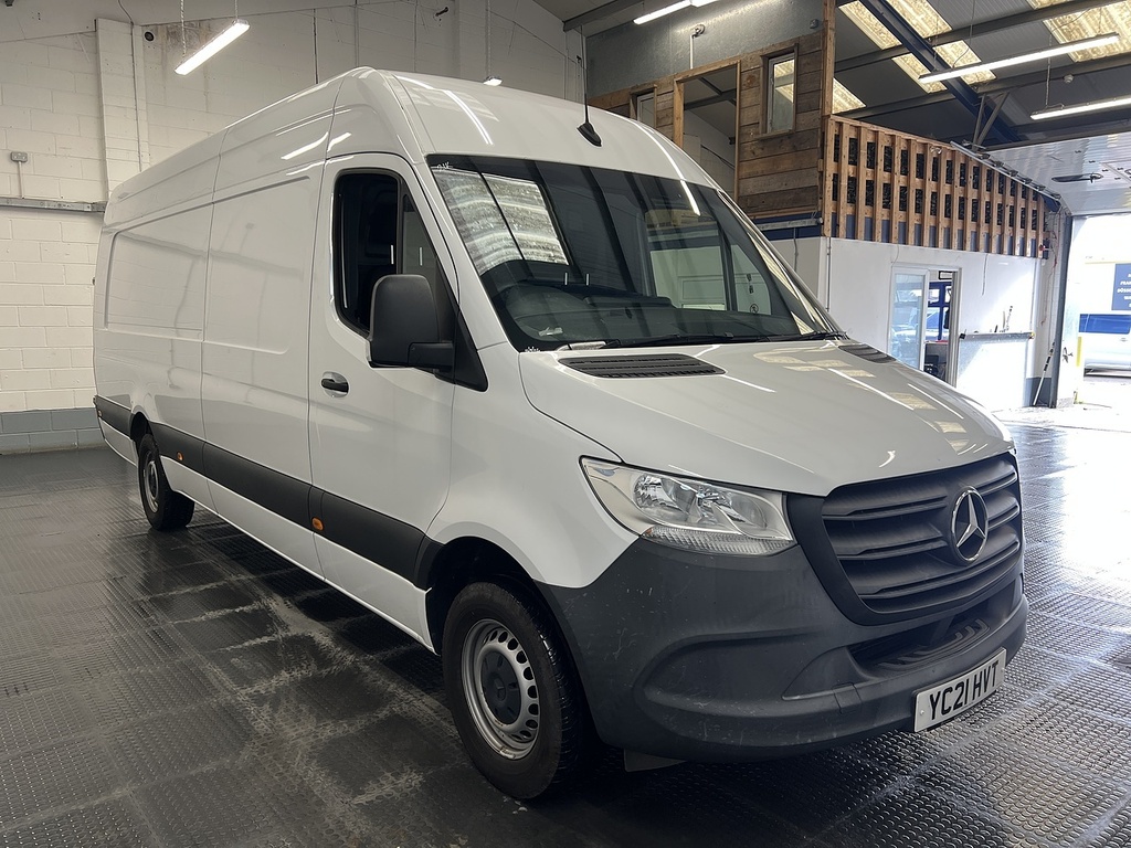 Mercedes-Benz Sprinter 2.1 314 Cdi Progressive Panel Van Manua White #4