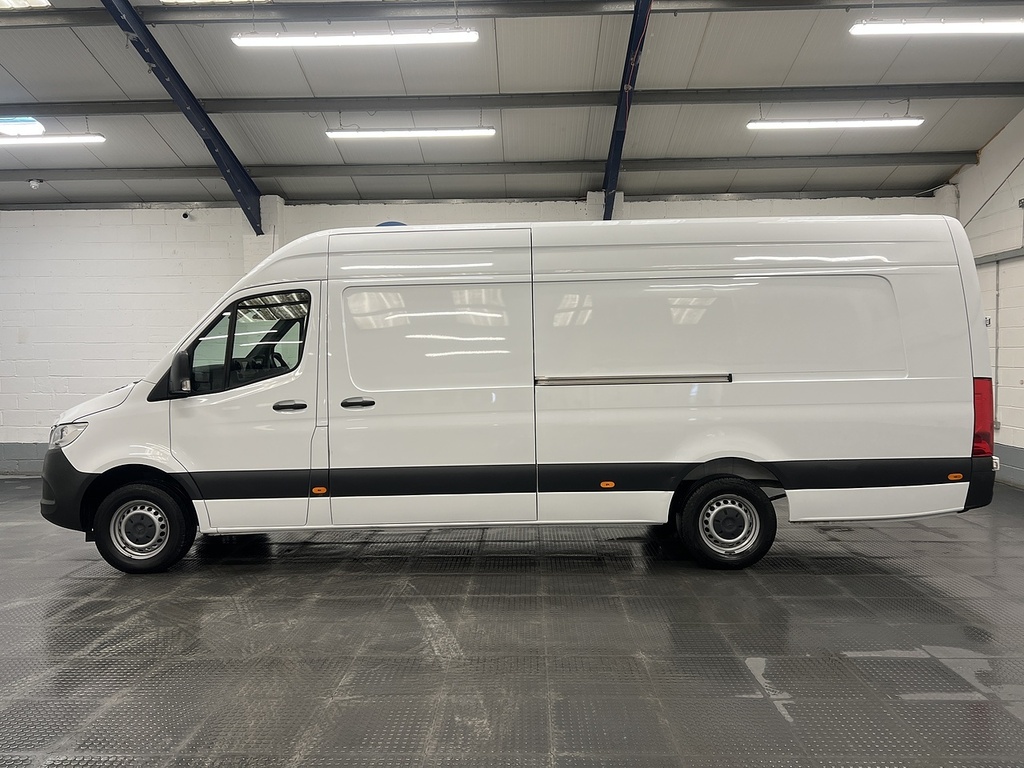 Mercedes-Benz Sprinter 2.1 314 Cdi Progressive Panel Van Manua White #2