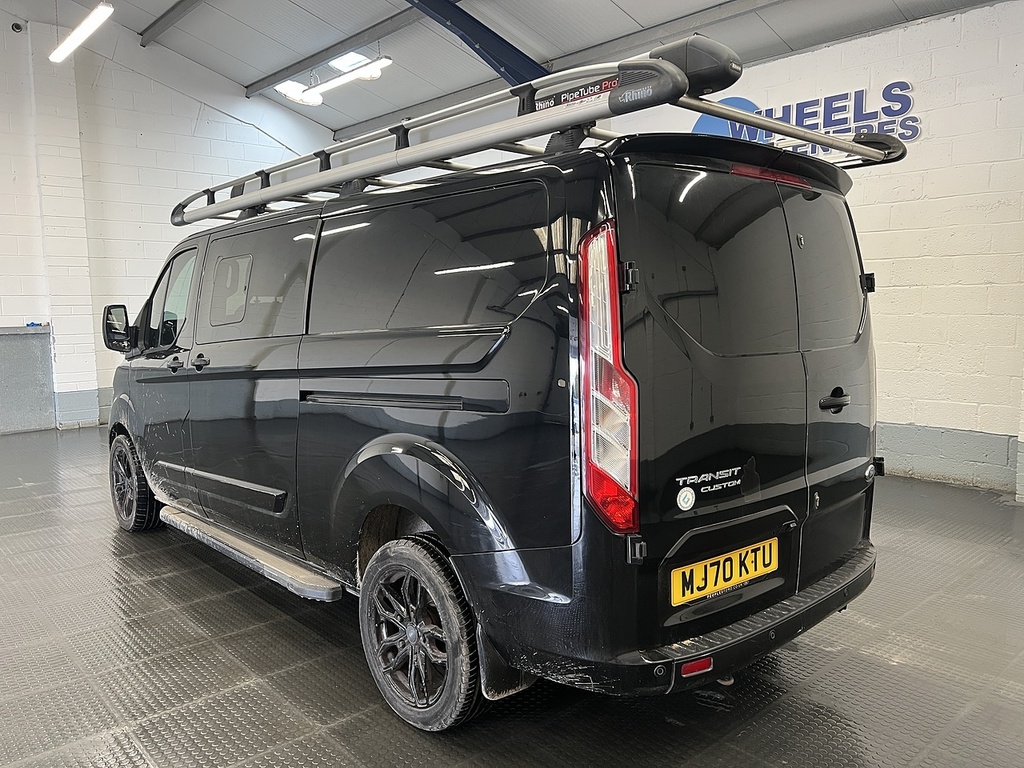 Ford Transit Custom 2.0 320 Ecoblue Limited Crew Van Double Cab Di Black #2