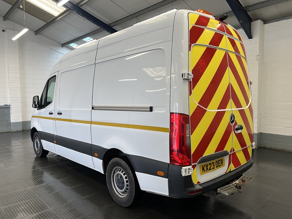 Mercedes-Benz Sprinter 2.0 315 Cdi Progressive Panel Van Manua White #2