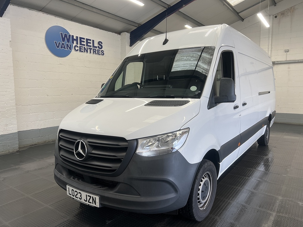 Mercedes-Benz Sprinter 2.0 317 Cdi Hd Progressive Panel Van Ma White