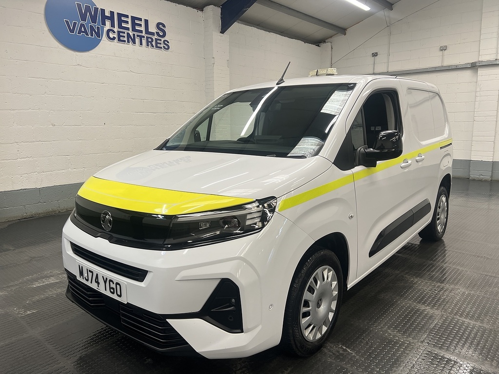 Vauxhall Combo 1.5 Turbo D 2300 Pro Panel Van S White