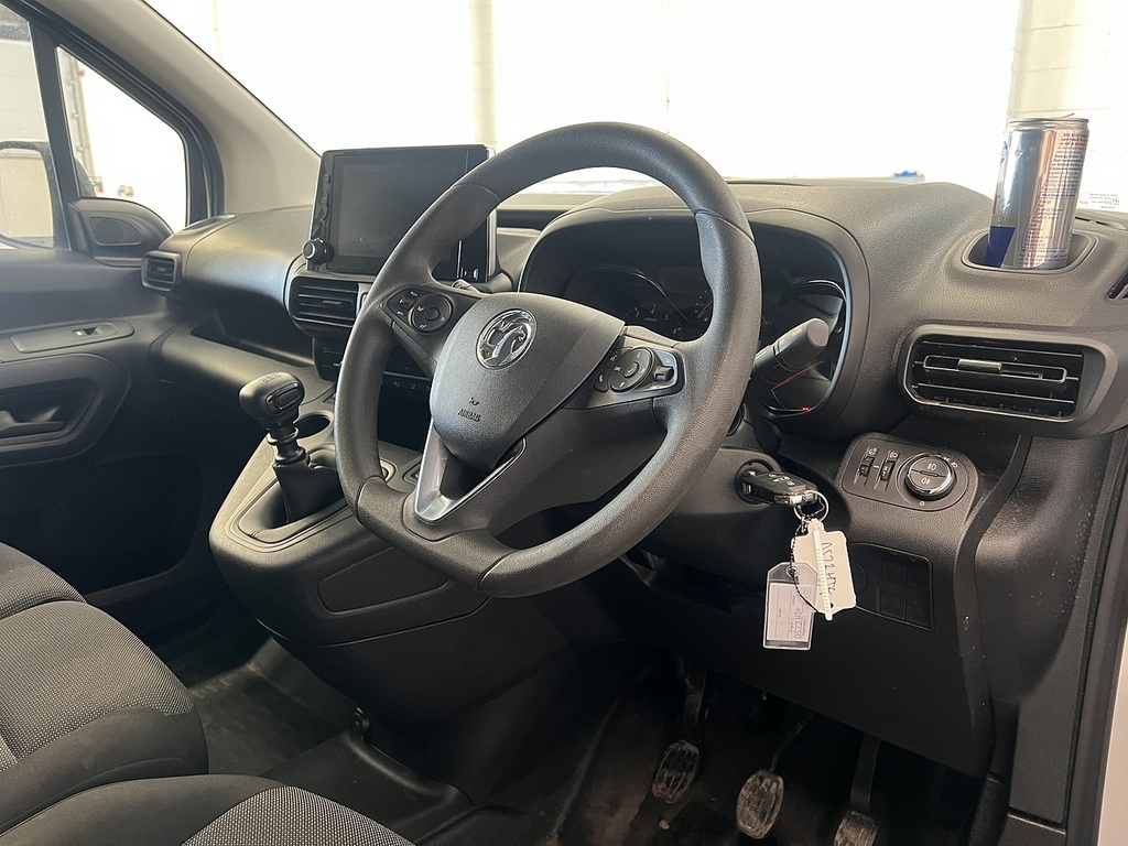 Vauxhall Combo 1.5 Turbo D 2300 Pro Panel Van L White #6