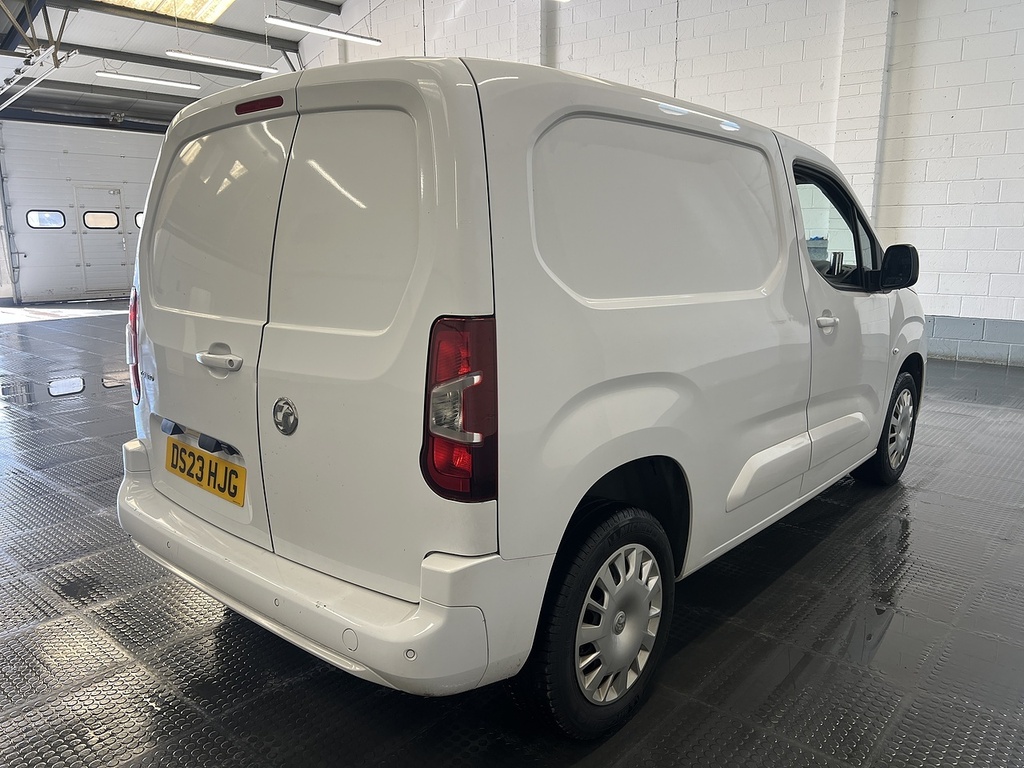 Vauxhall Combo 1.5 Turbo D 2300 Pro Panel Van L White #3