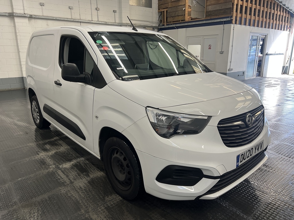 Vauxhall Combo 1.6 Turbo D 2300 Sportive Panel Van Man White #4