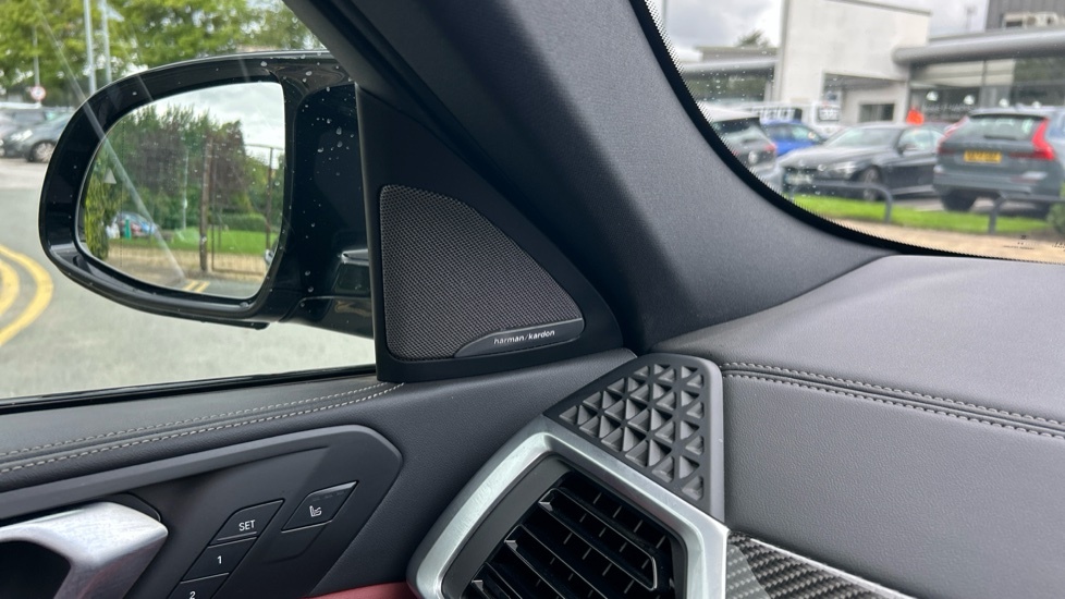 BMW X6 Xdrive40i Mht M Sport Step Black #84
