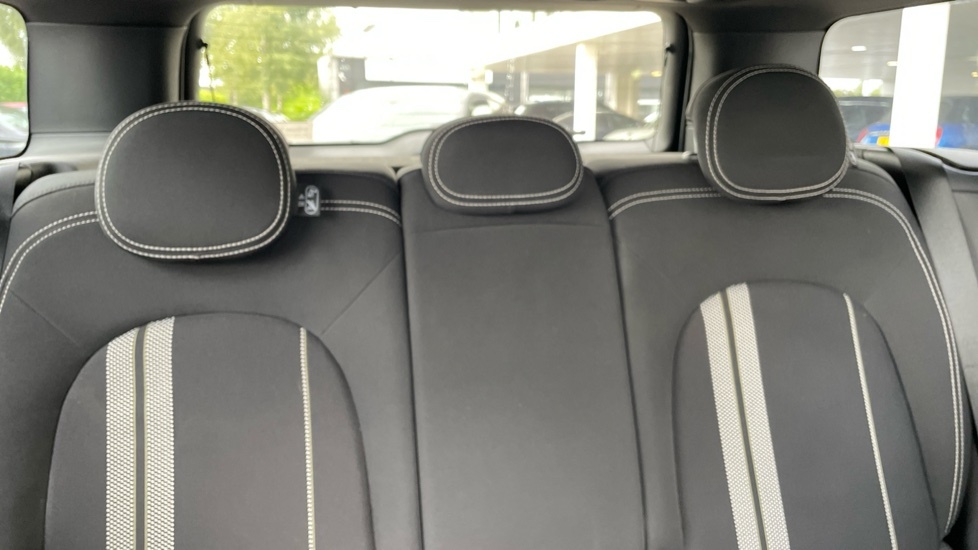 Mini Countryman Countryman Cooper Classic White #42