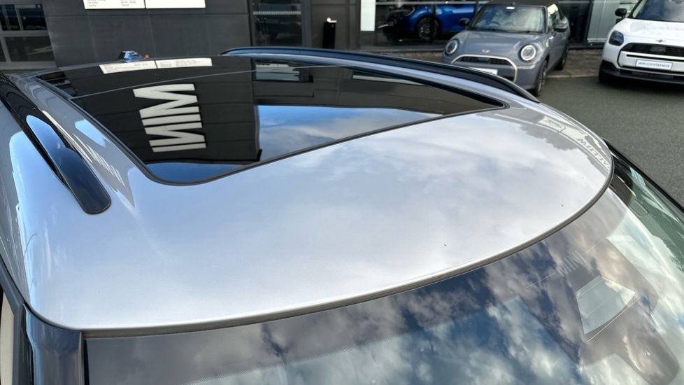 Mini Countryman 150Kw E Exclusive Level 2 66Kwh Black #21