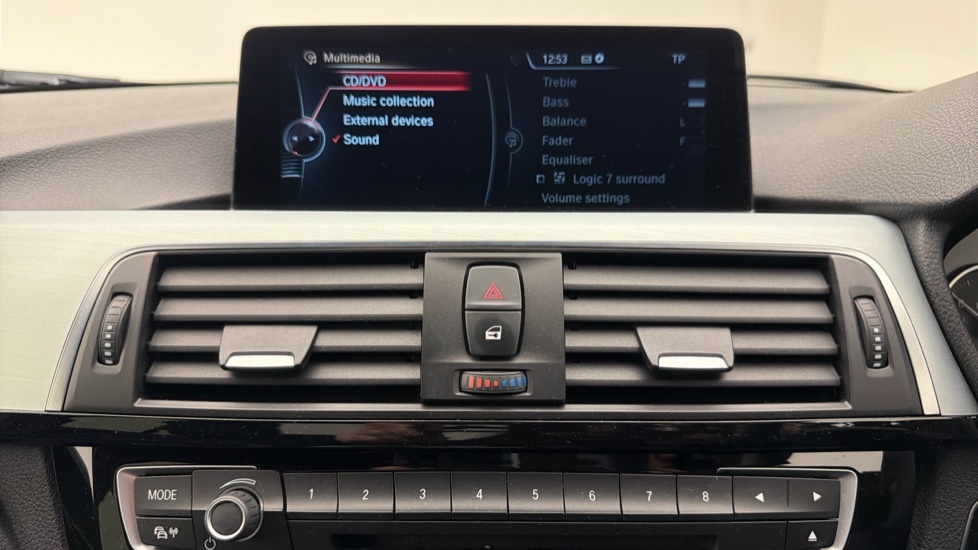 BMW 3 Series 318D Sport Red #32