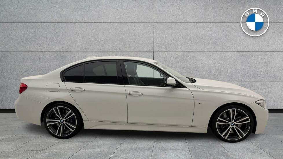 BMW 3 Series 318D Sport Red #3