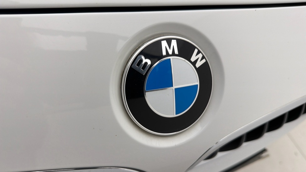 BMW 3 Series 318D Sport Red #46