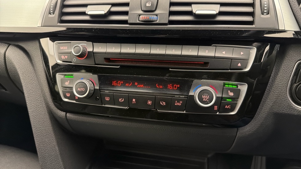 BMW 3 Series 318D Sport Red #38