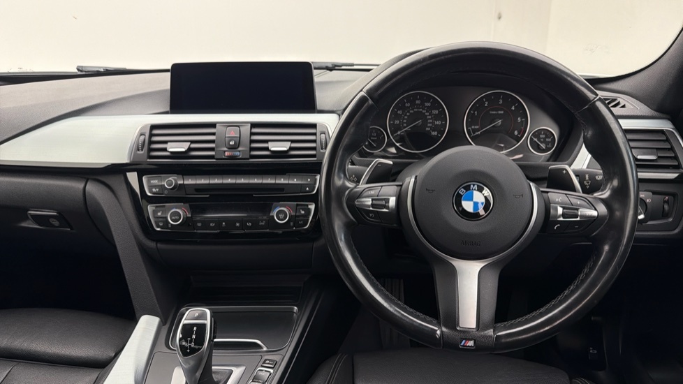 BMW 3 Series 318D Sport Red #5