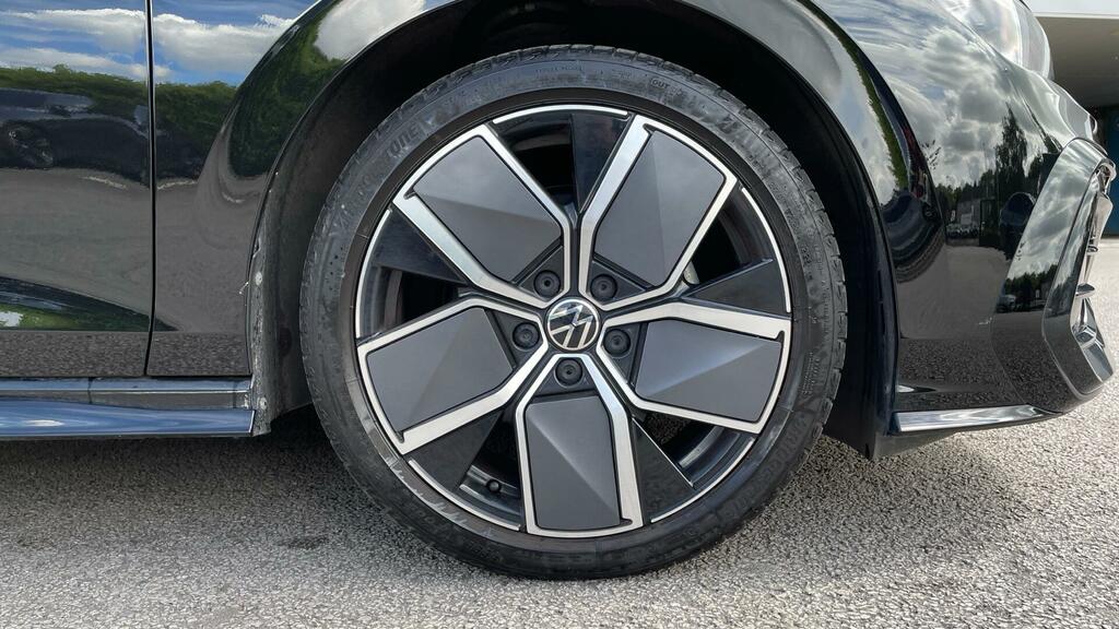 Volkswagen Golf 1.5 Tsi 150 R-line Black #31