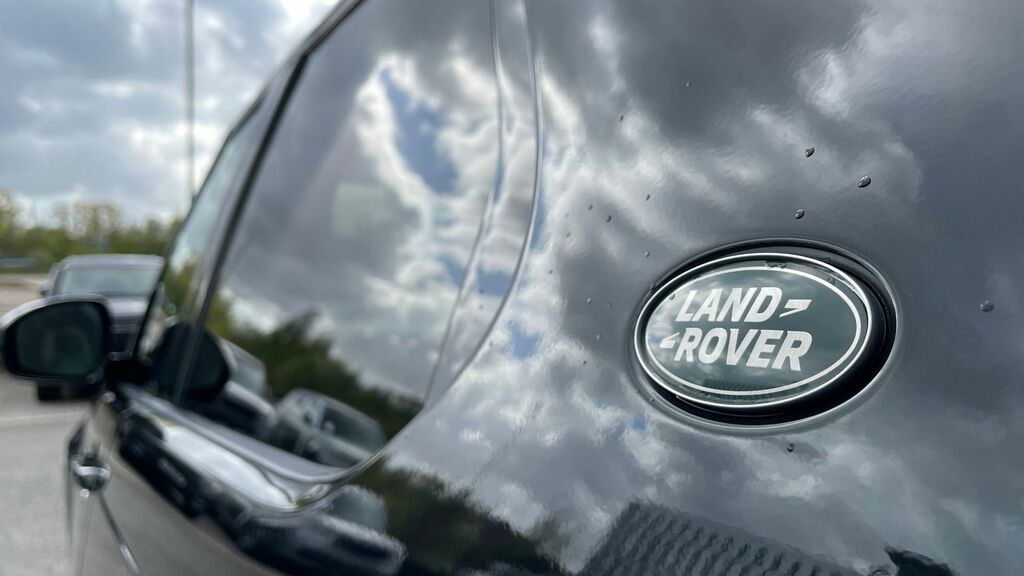 Land Rover Discovery D350 Dynamic Hse Santorini Black Black #32