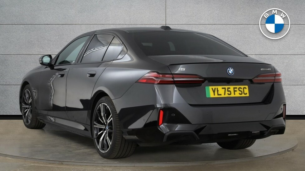 BMW i5 250Kw Edrive40 M Sport Pro 84Kwh Tech Black #2