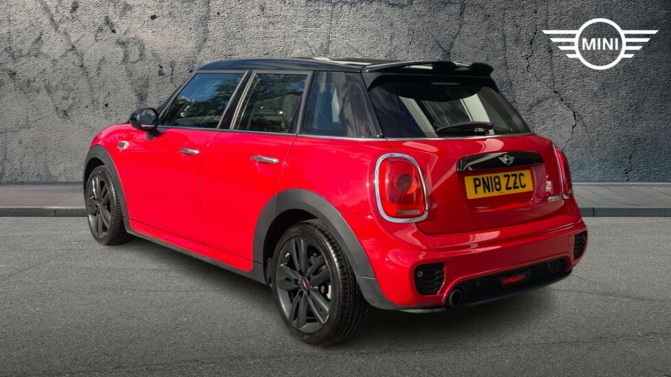 Mini Hatch John Cooper Works Black #2