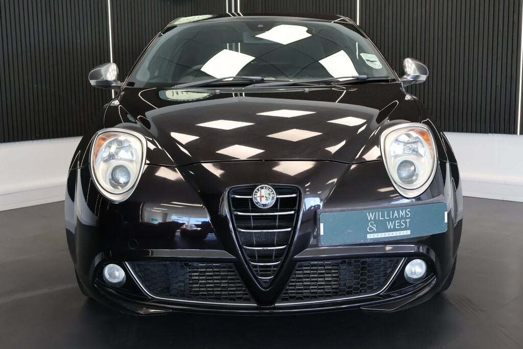 Alfa Romeo MiTo Hatchback 0.9 Mito 875Cc Tb Twinair 85 Bhp Sportiv Black #4