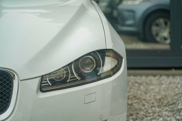 Jaguar XF 2.2D 163 Luxury Grey #13