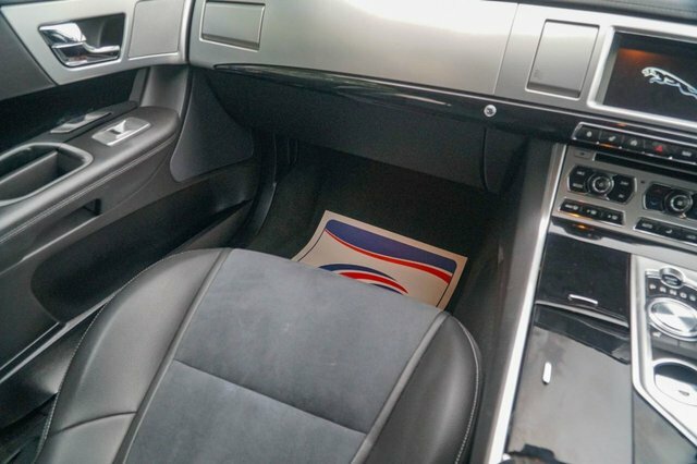 Jaguar XF 2.2D 163 Luxury Grey #42