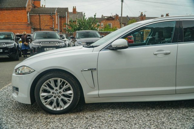 Jaguar XF 2.2D 163 Luxury Grey #17