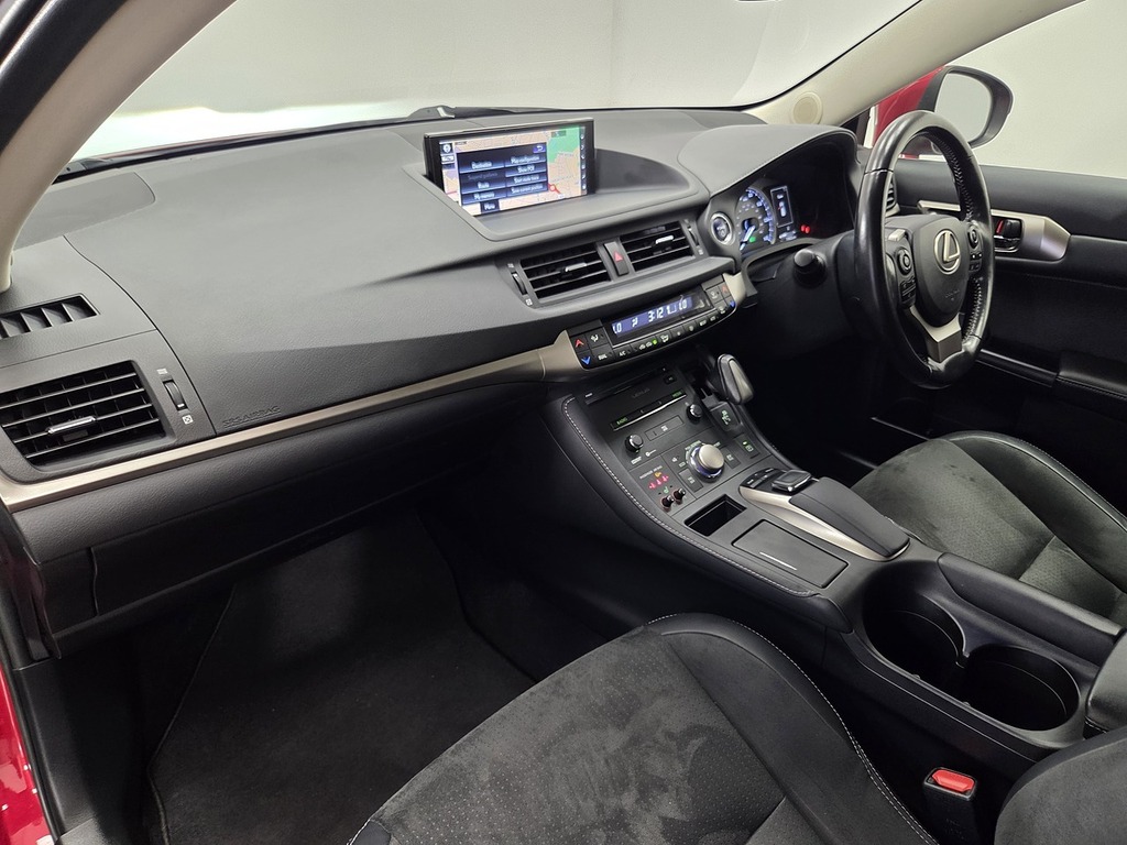Lexus CT 1.8 200H Hatchback Hybrid E-cvt Euro 6 Red #6