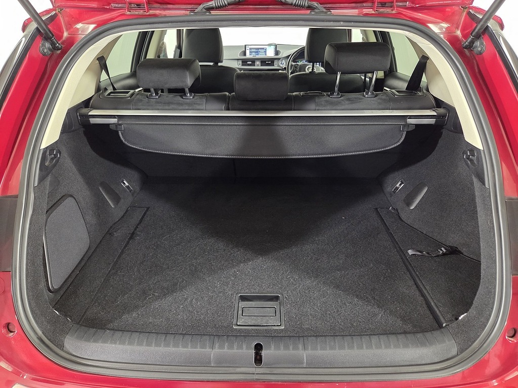 Lexus CT 200H 1.8 F-sport Red #14