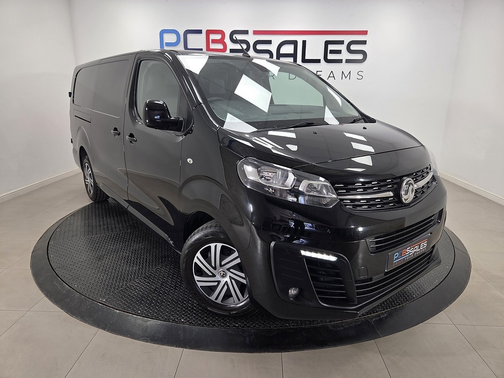 Vauxhall Vivaro Turbo D 2900 Sportive Black