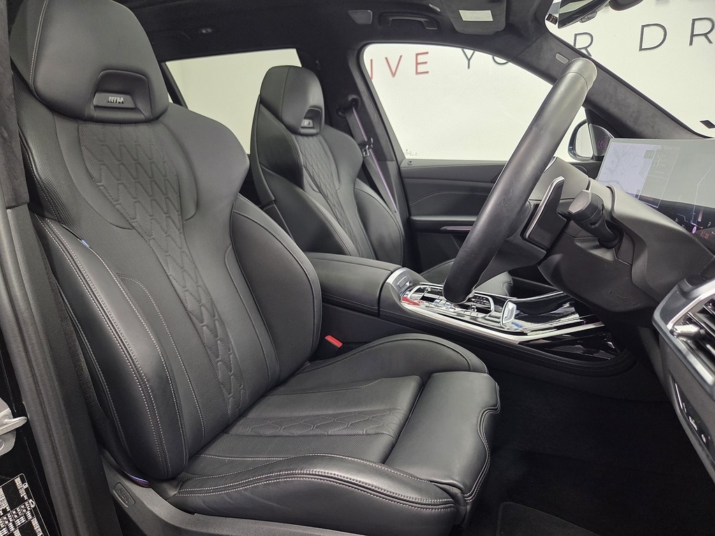 BMW X7 3.0 40D Mht M Sport Suv Hybrid Xdr Black #2