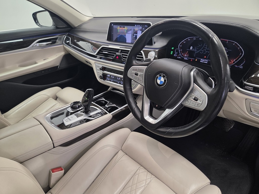 BMW 7 Series 3.0L M Sport  #7