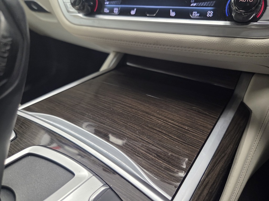 BMW 7 Series 3.0L M Sport  #37