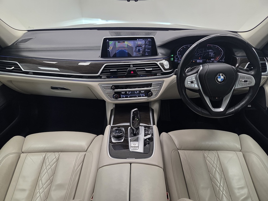BMW 7 Series 3.0L M Sport  #27