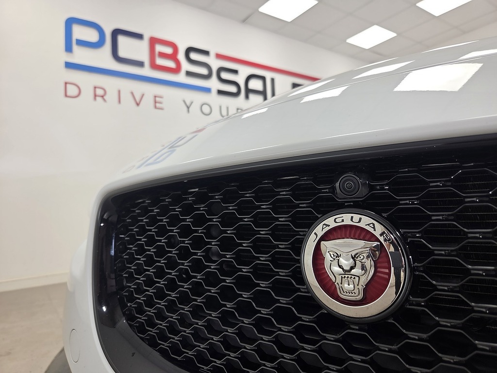 Jaguar XE 2.0D Prestige Euro 6 S S Red #44