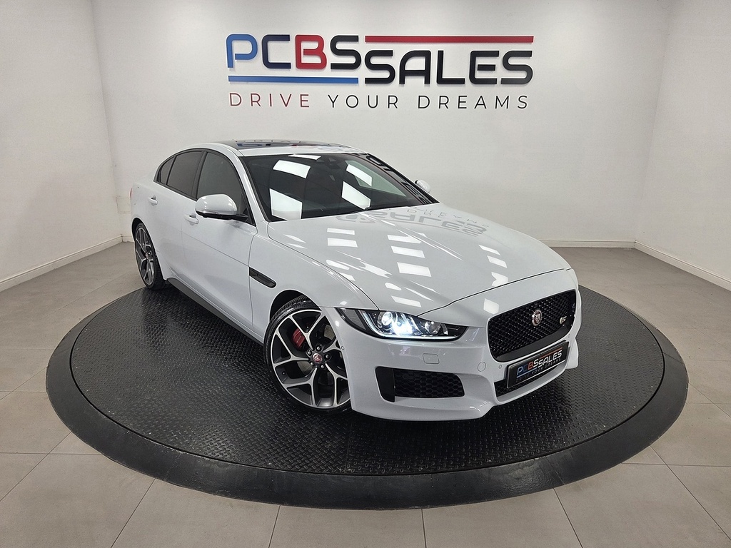 Jaguar XE 2.0D Prestige Euro 6 S S Red #42