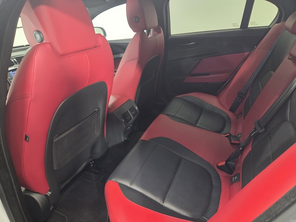 Jaguar XE 2.0D Prestige Euro 6 S S Red #15