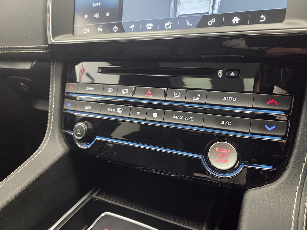 Jaguar F-Pace 2.0D R-sport Awd - Suv 5 Seats Silver #43