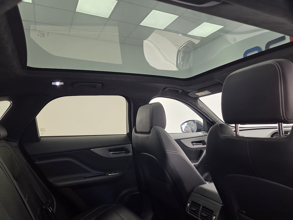 Jaguar F-Pace 2.0D R-sport Awd - Suv 5 Seats Silver #18