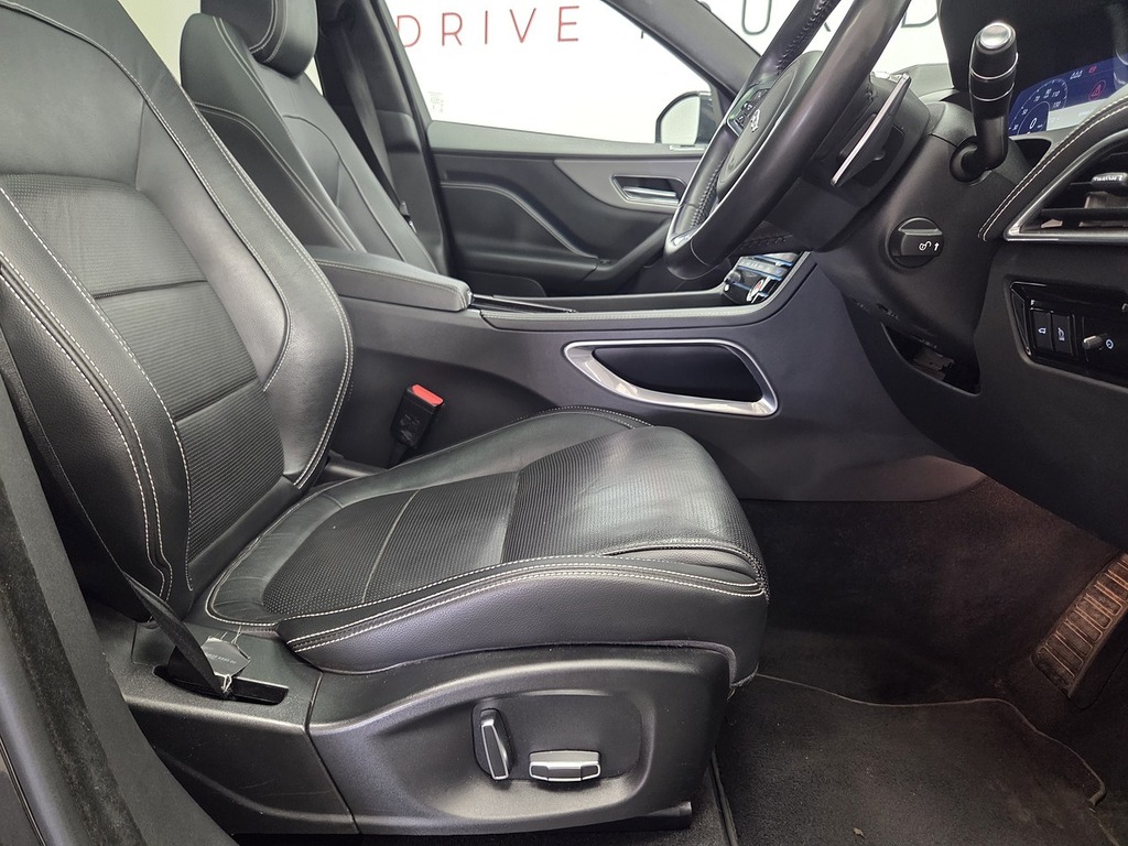 Jaguar F-Pace 2.0 D180 Chequered Flag Suv Awd Eu Black #3
