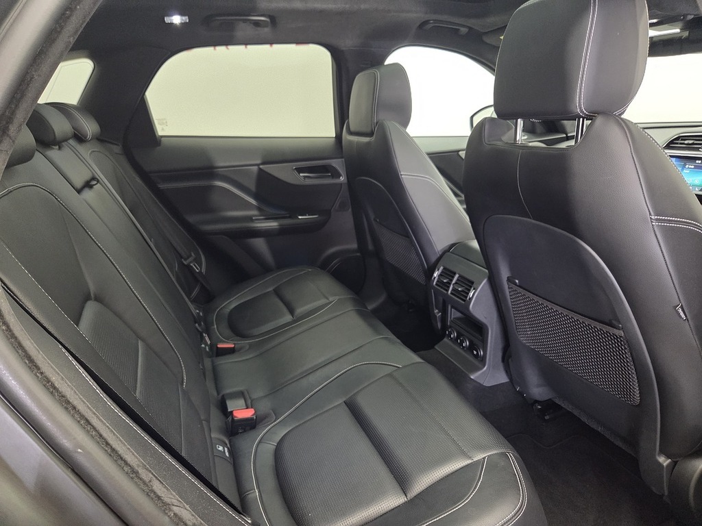 Jaguar F-Pace 2.0D R-sport Awd - Suv 5 Seats Silver #10