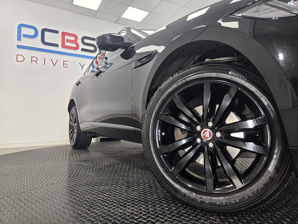 Jaguar F-Pace 2.0D R-sport Awd - Suv 5 Seats Silver #48