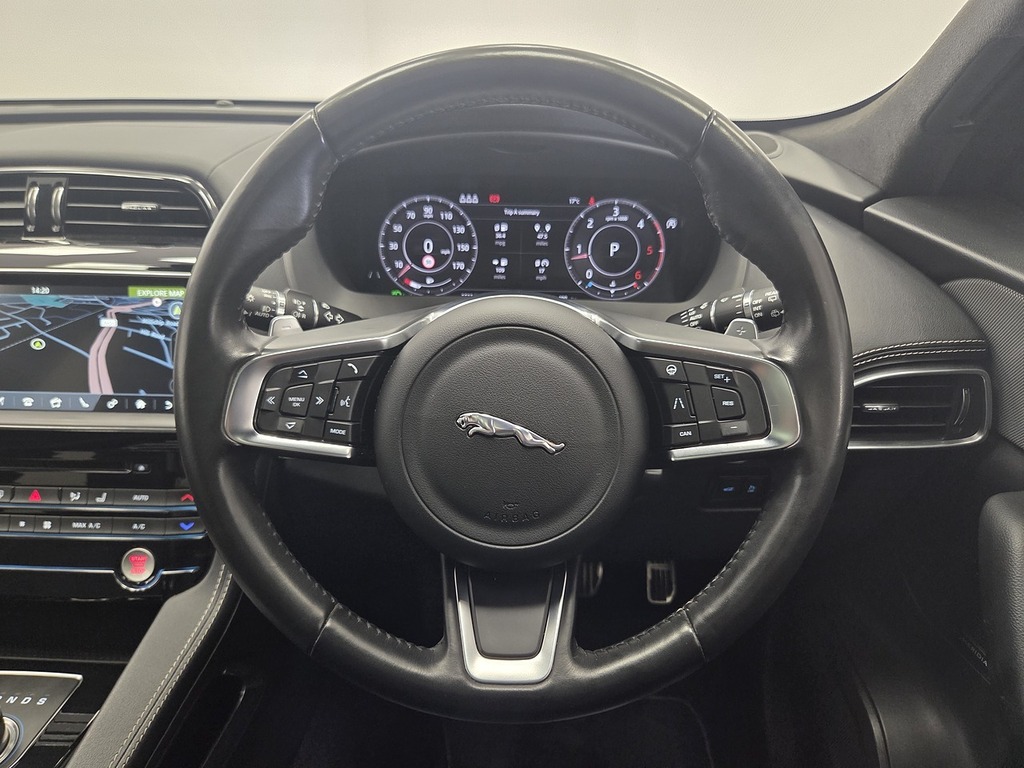 Jaguar F-Pace 2.0D R-sport Awd - Suv 5 Seats Silver #25