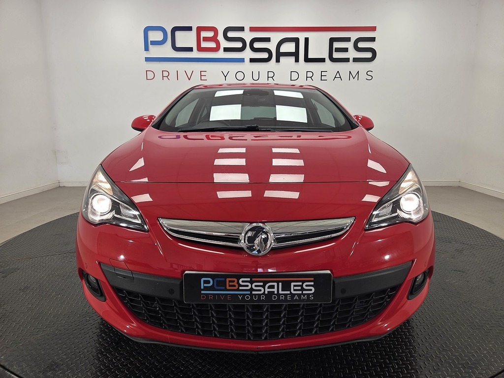 Vauxhall Astra GTC 2.0 Cdti 16V Sri Red #14