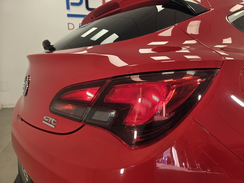 Vauxhall Astra GTC 2.0 Cdti 16V Sri Red #34