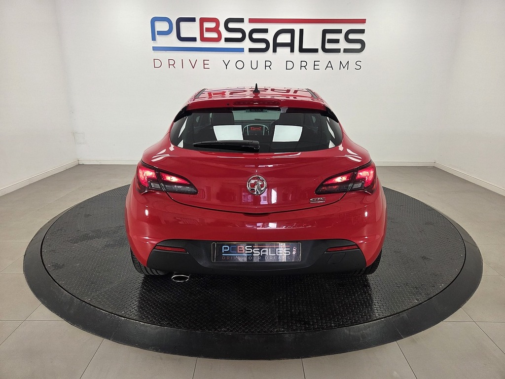 Vauxhall Astra GTC 2.0 Cdti 16V Sri Red #11
